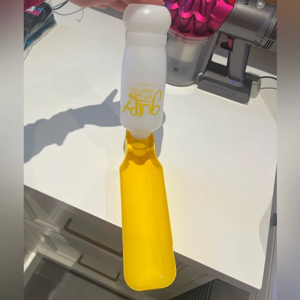 Pet water dispenser - Picture 2 of 2